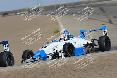 media/Oct-30-2022-CalClub SCCA (Sun) [[310aff4a96]]/Race Group 2/Race (Grapevine)/